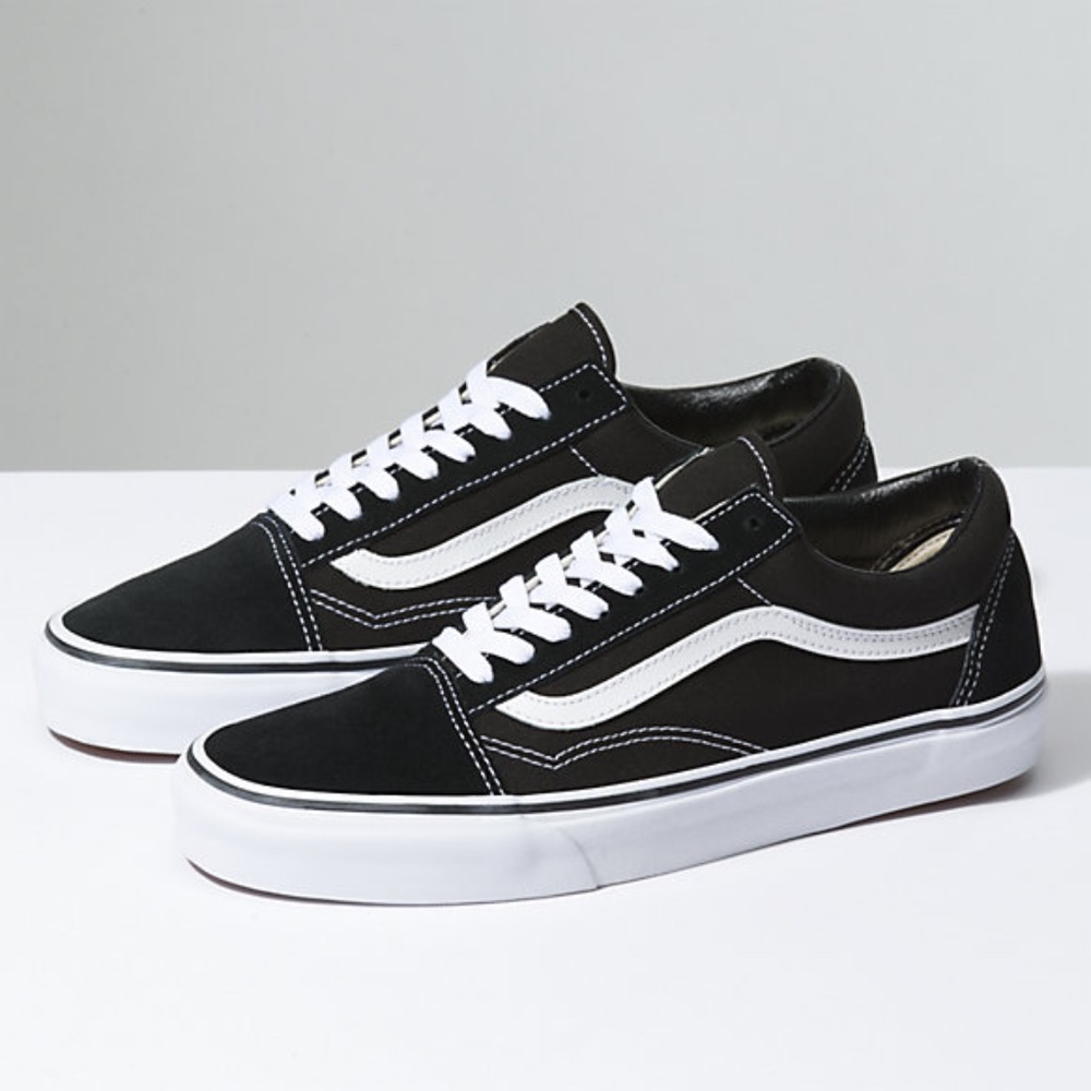 Old Skool Black and White Vans Men